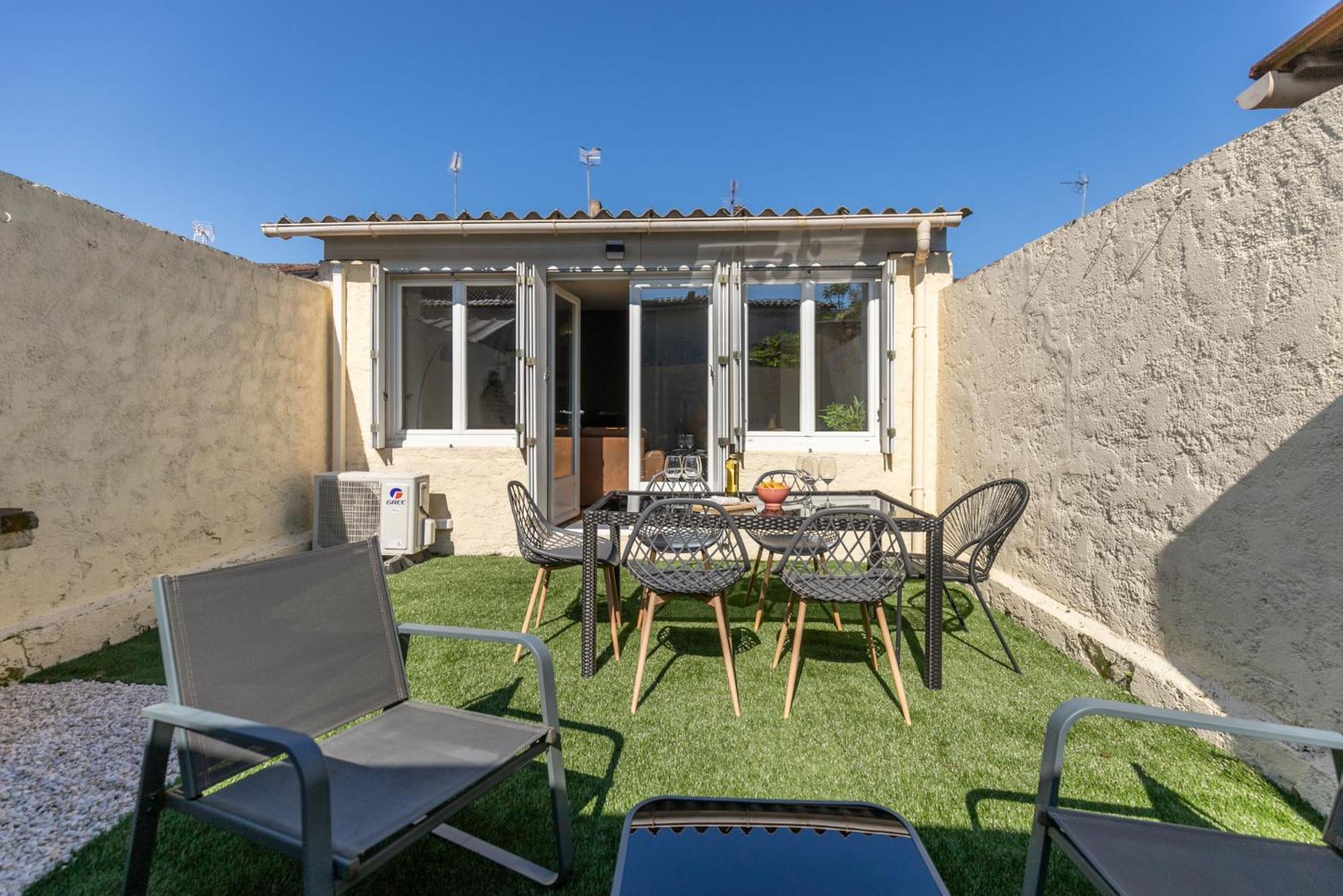 Le Patio - Spacieux T3 Avec Climatisation Et Jardin Privatif Бержерак Экстерьер фото